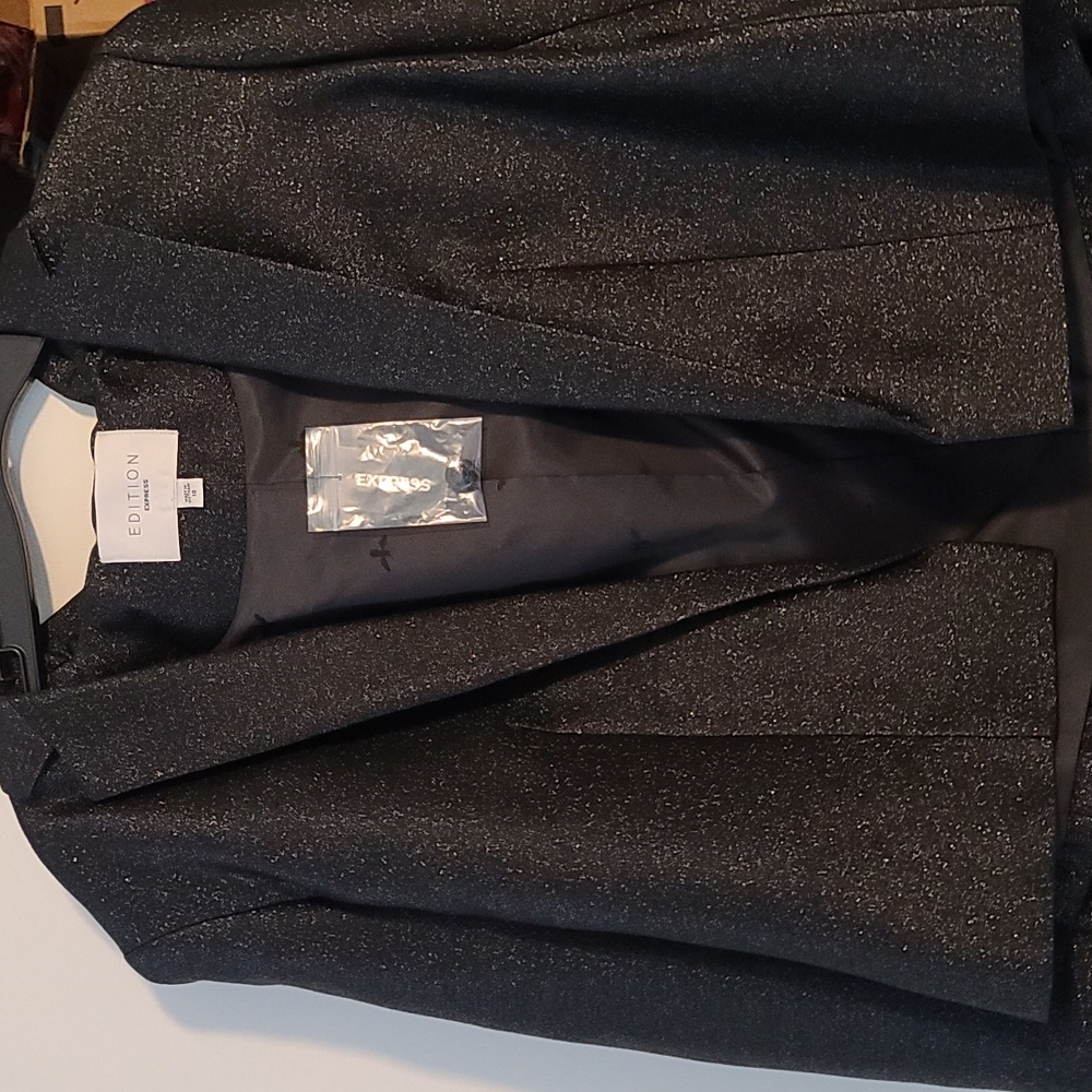 EXPRESS BLAZER size 10 - Picture 2 of 4